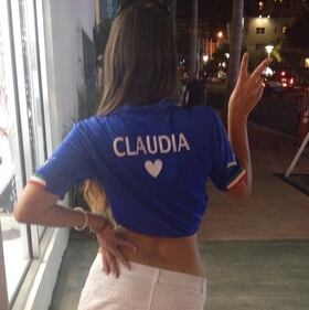 Claudia carica gli Azzurri: "Gli italiani lo fanno meglio..." 1