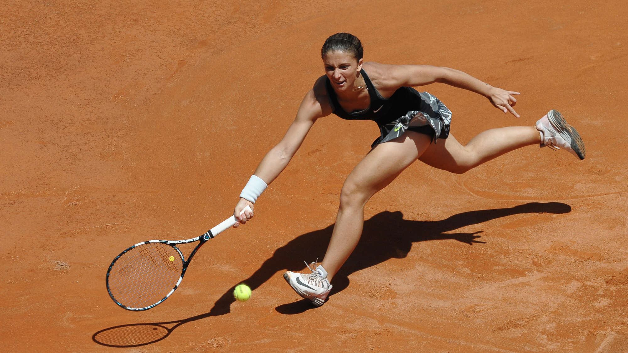 Eroica Sara, regina d'astuzia. E la Jankovic finisce in tilt