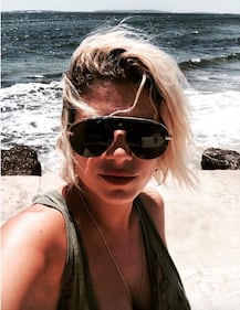 Emma Marrone sexy in topless 9