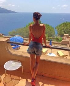 Anna Tatangelo: le vacanze hot 6