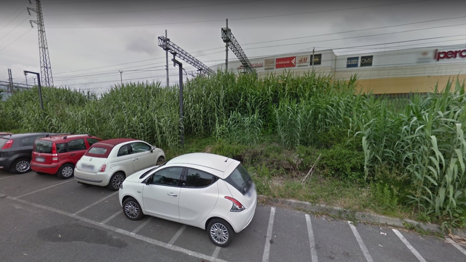 La Spezia, 16enne accusa di stupro giovane ristoratore