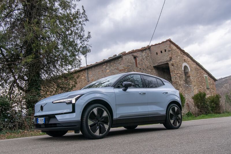 Volvo EX30, guarda le foto 6