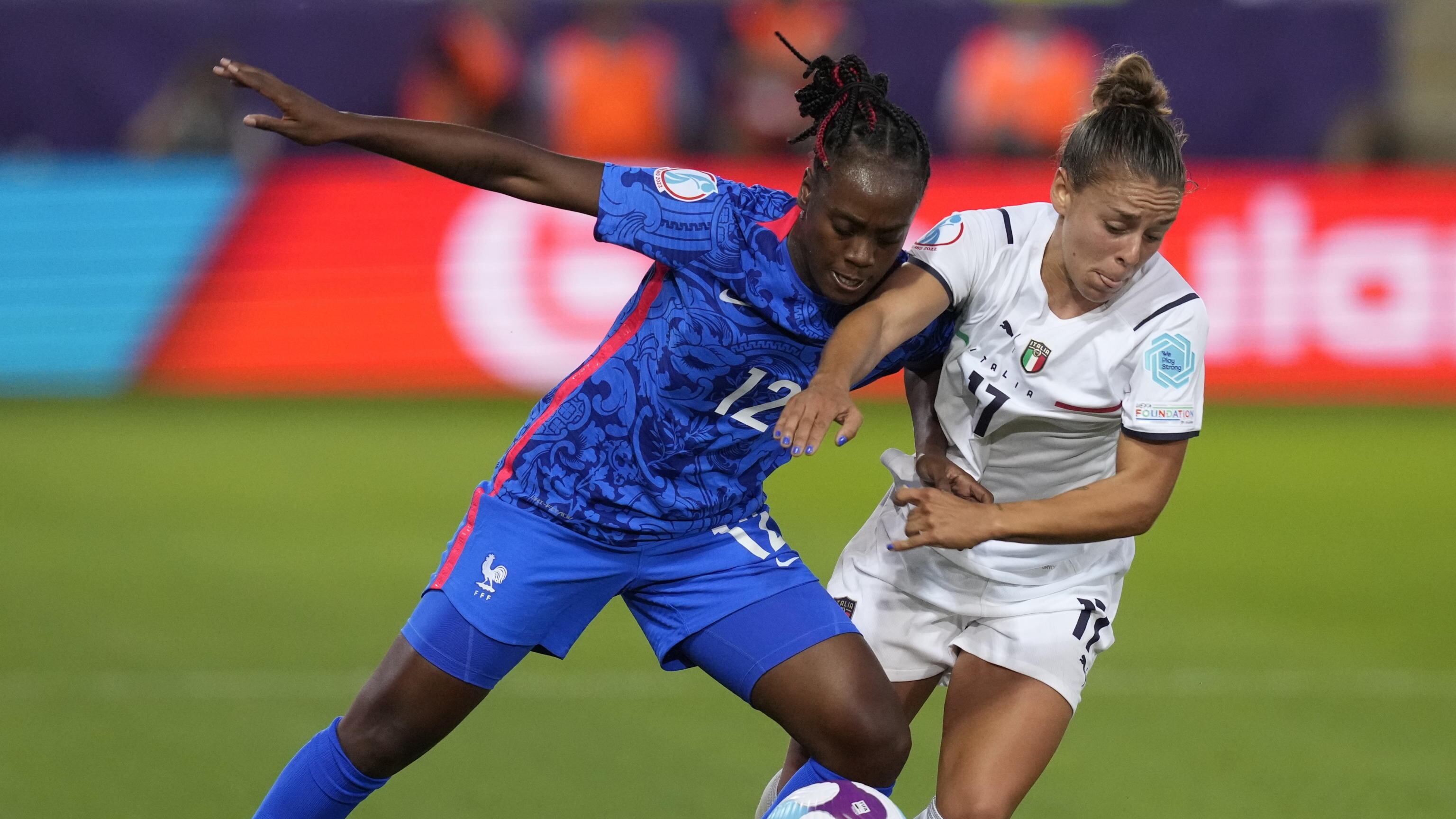 Azzurre, debutto da incubo: la Francia segna 5 reti