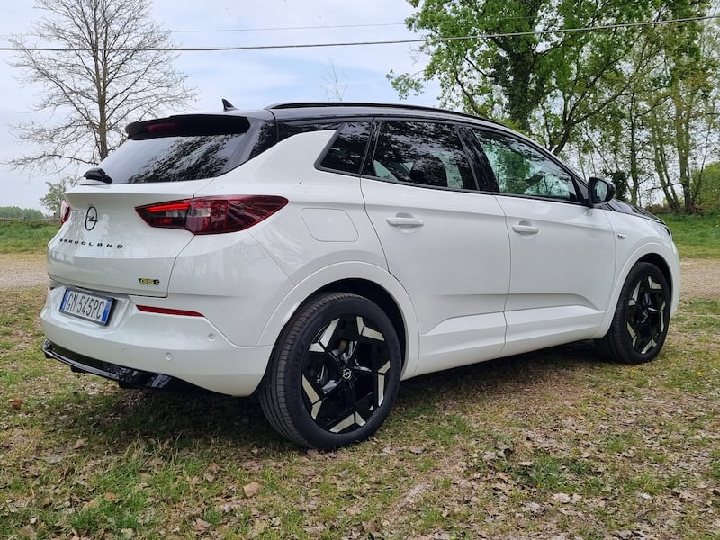 Opel Grandland Gse, guarda le foto 6