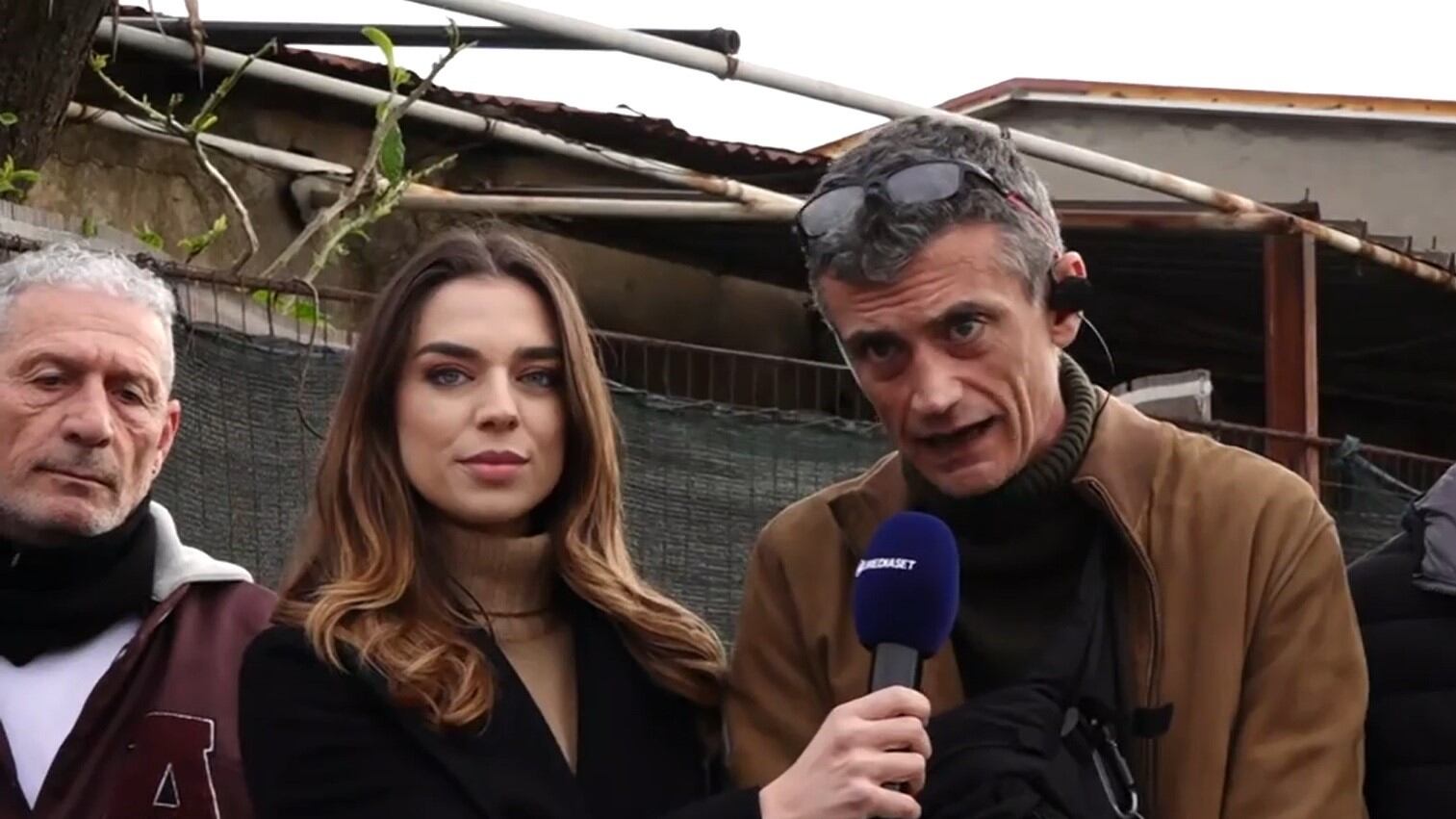 "Ho implorato il padrone di fermarlo". Il racconto dell'uomo aggredito da un pitbull