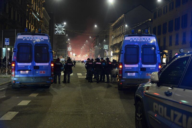 La festa del Marocco finisce nel sangue a Milano: le immagini 2