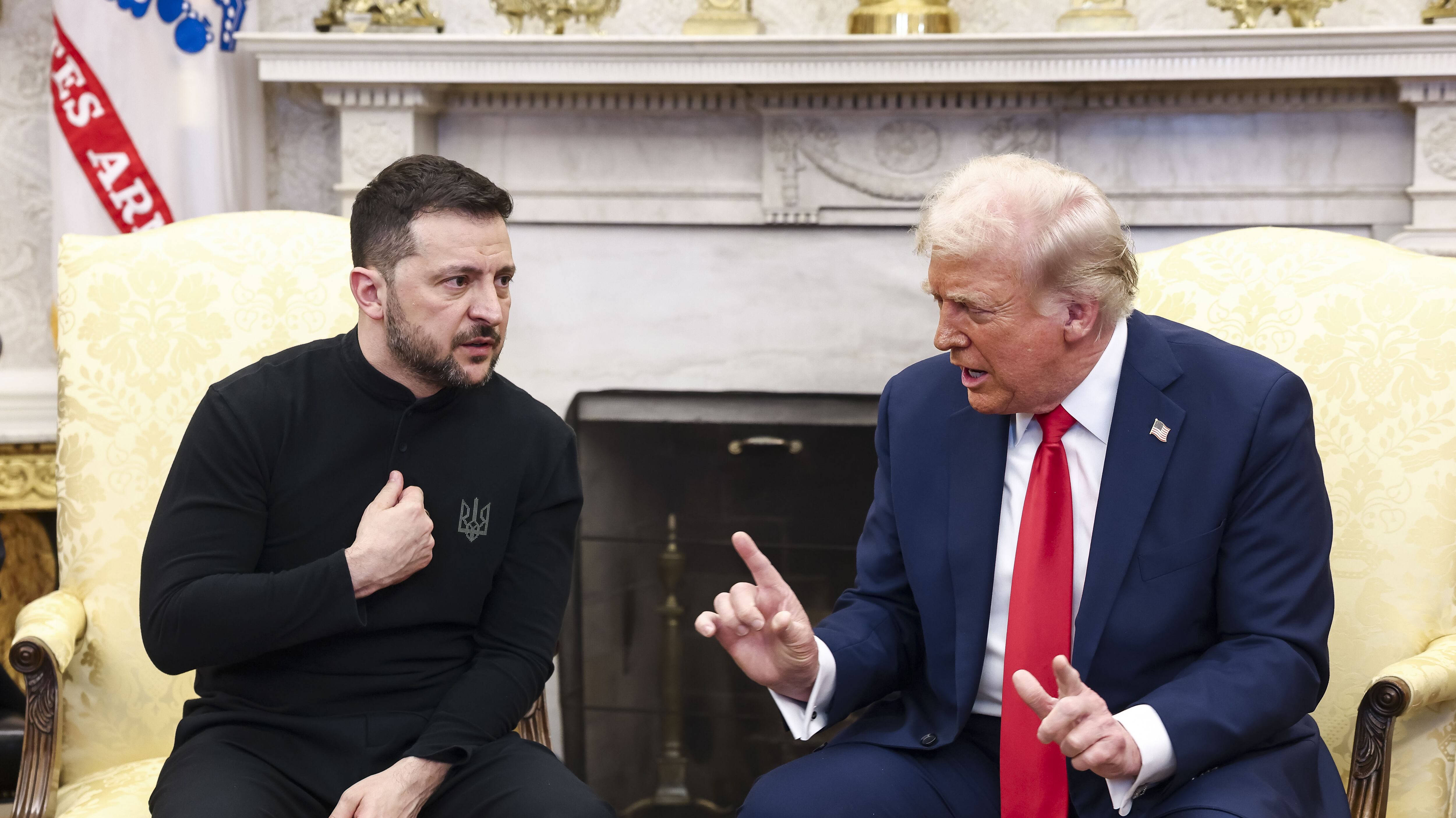 Lo schiaffo di Trump a Zelensky: "Un venditore, basta soldi a Kiev"