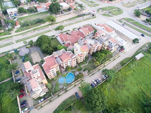 Condominio: cambia tutto sulle parti comuni. Piscina e campi da tennis in base ai millesimi