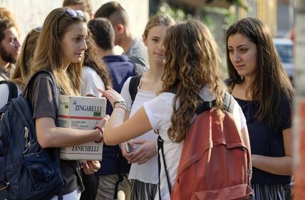 Esame maturità, le foto più belle del primo giorno 15