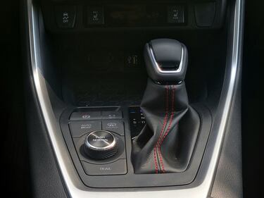 Nuova Suzuki Across, guarda le immagini  16