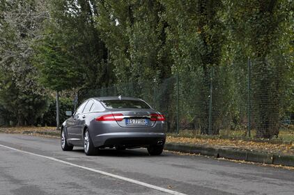 Jaguar XF 2014 4