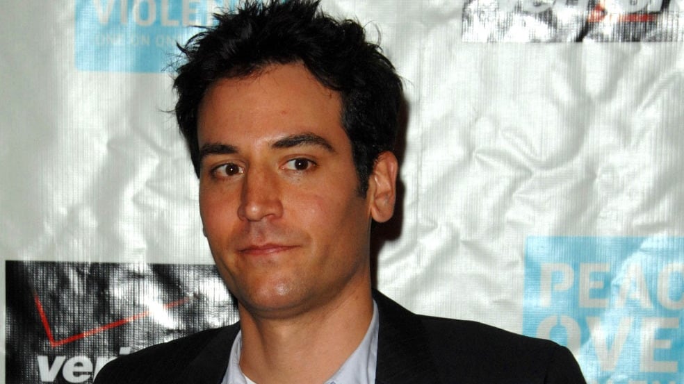 The Hunt: Ted di How I Met Your Mother a caccia di nazisti