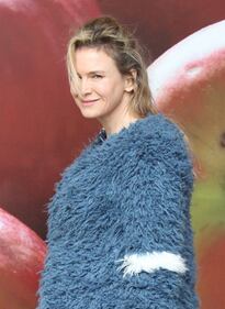 Bridget Jones mamma: Renée Zellweger col pancione sul set 19