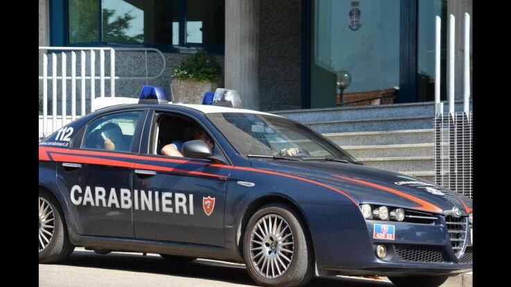 Roma, i carabinieri scoprono una casa di appuntamenti cinese