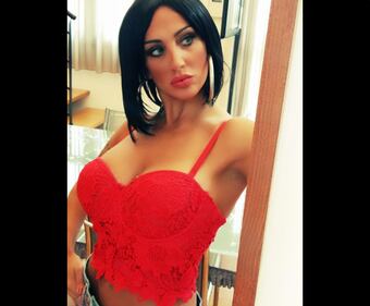 Marika Fruscio nuda e procace su Twitter 39