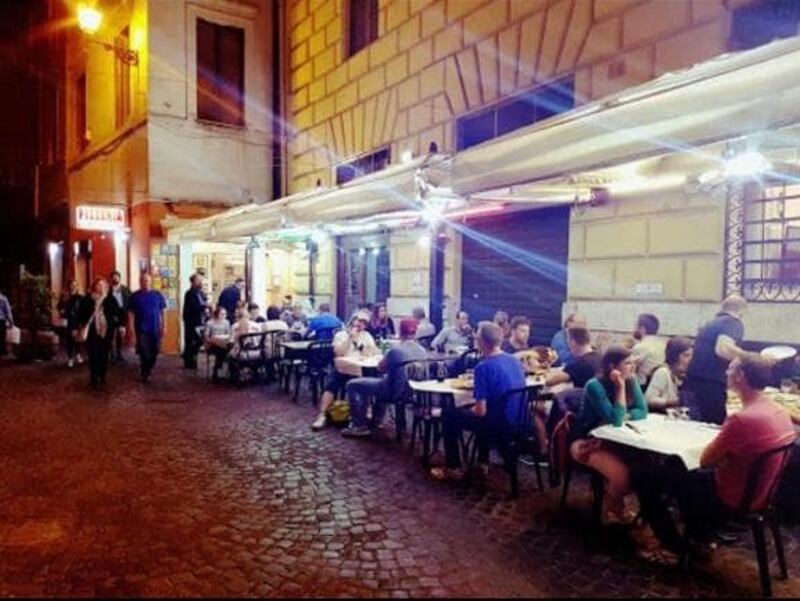 Tavolini selvaggi, prima e dopo 1