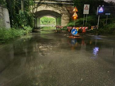 Maltempo a Milano, esondazione del Seveso