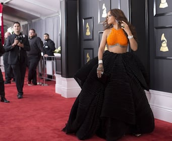 Grammy 2017, i look più sexy sul red carpet 20