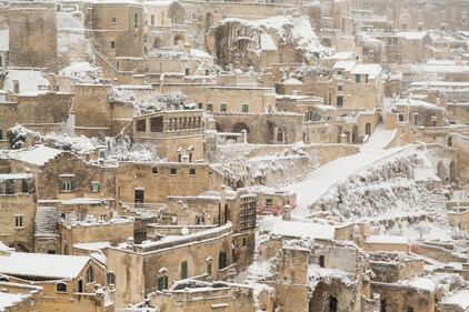 Lo spettacolo dei Sassi di Matera sotto la neve 9
