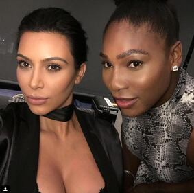 Kim Kardashian sempre più bella in gravidanza 9