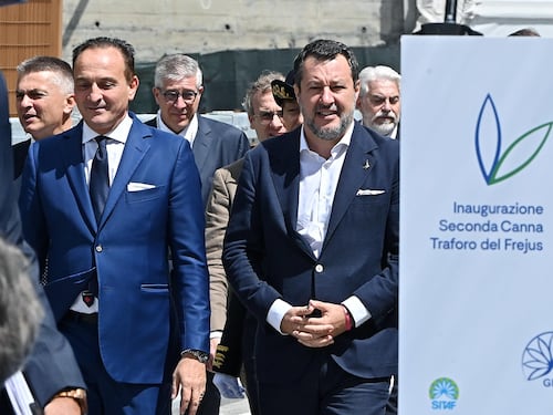 Salvini: "No Tav? Loro sono dei criminali, i giudici vivono su Marte"