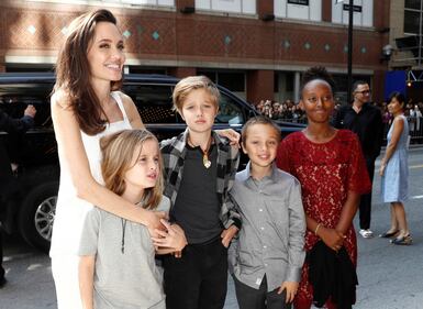 Angelina Jolie al Toronto Film Festival accompagnata dai figli 9