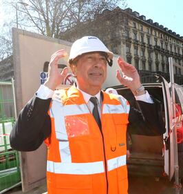 Milano, lo scavo della metro blu 9