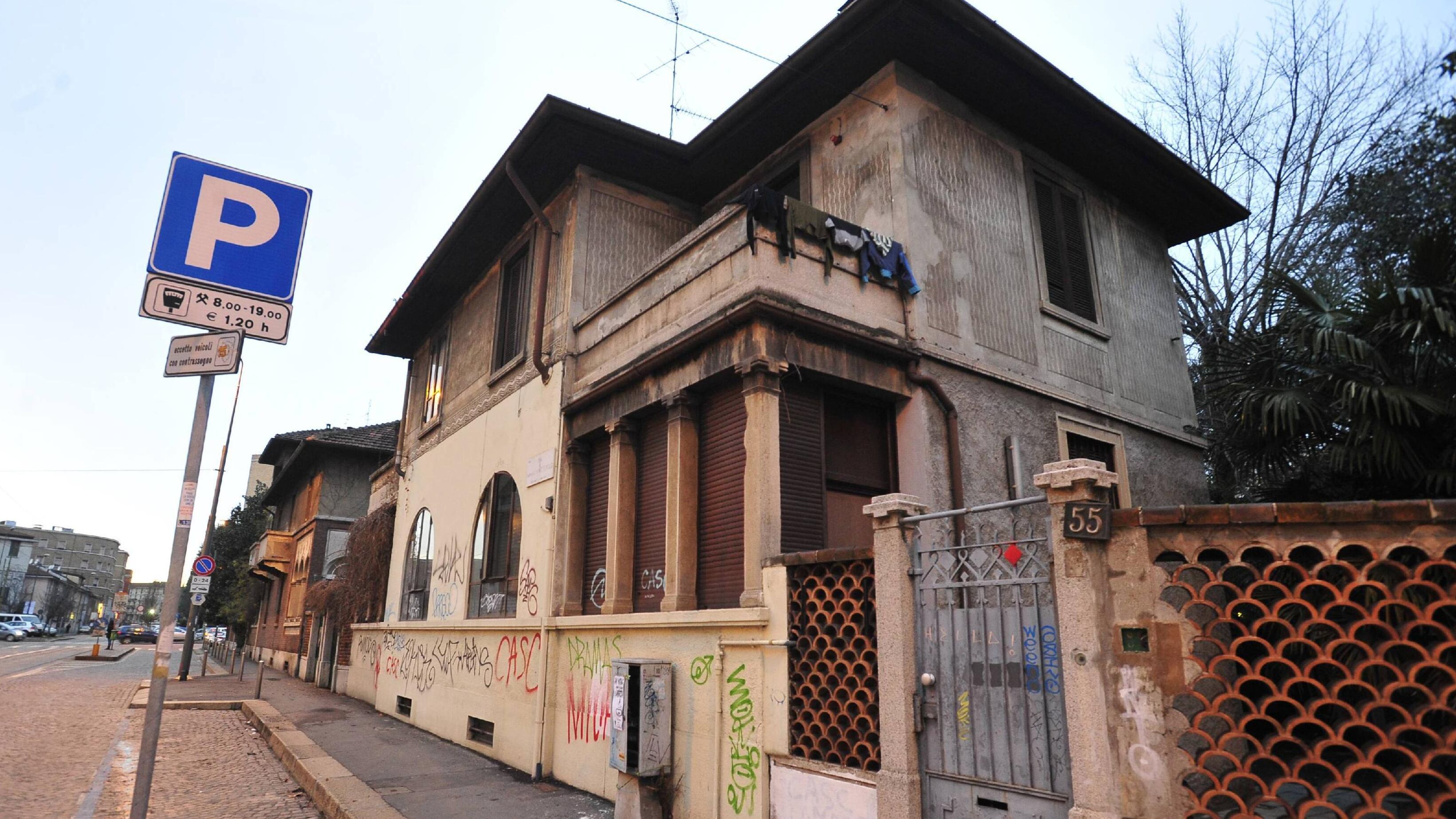 Aler in profondo rosso Via all'asta di case e villette