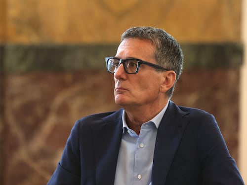 Essilux in accelerazione, avanza anche l'Oriente