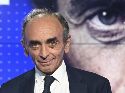 "Uniti per vincere". L'appello alla destra per conquistare Parigi