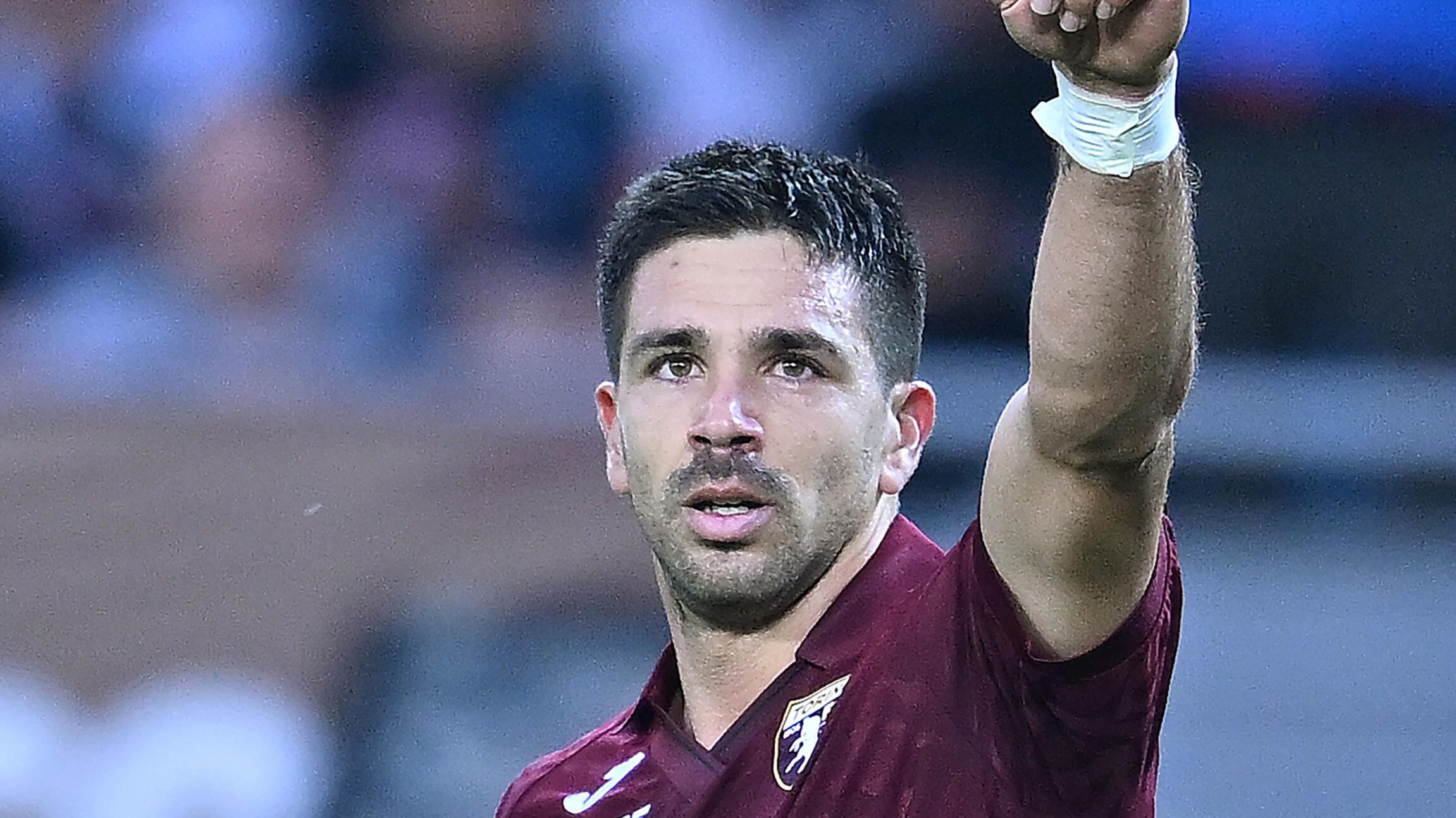 Chi paga lo stipendio di Simeone?