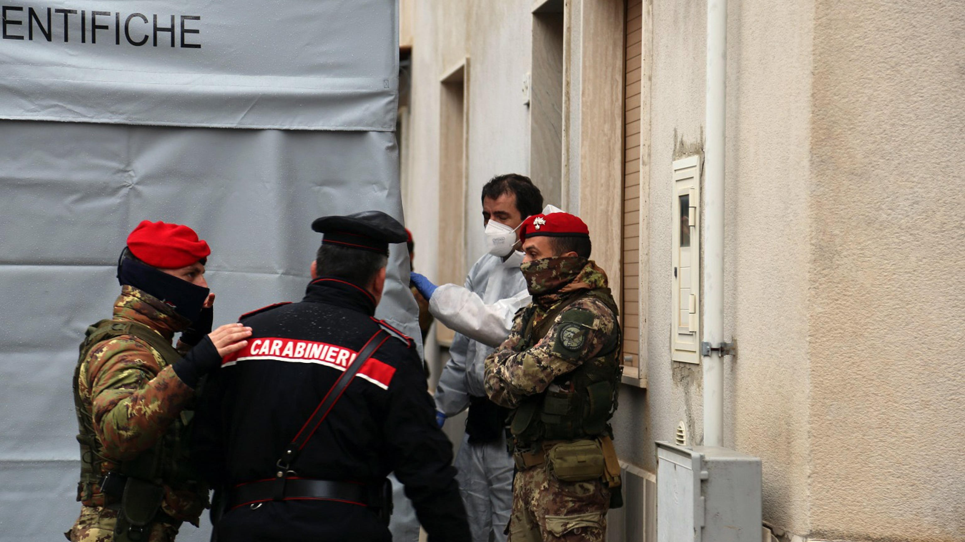 Bonafede "uomo d'onore". In silenzio per 15 minuti