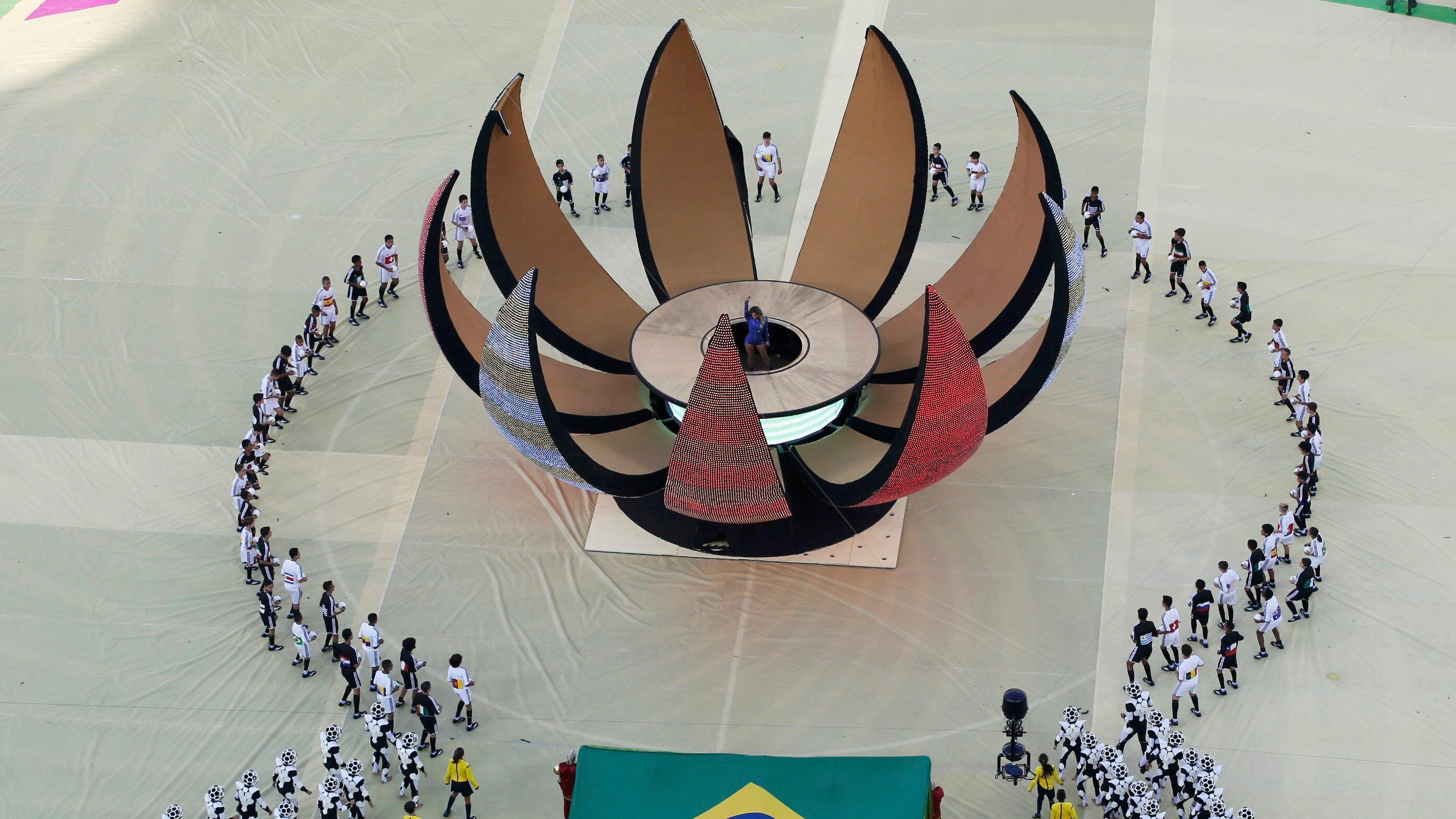 Mondiale, via con le botte A San Paolo è una corrida