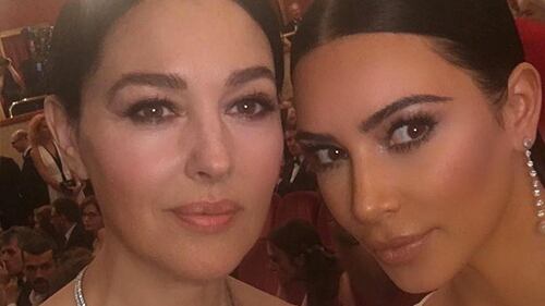 Monica Bellucci prima e dopo il fotoritocco: "È irriconoscibile"