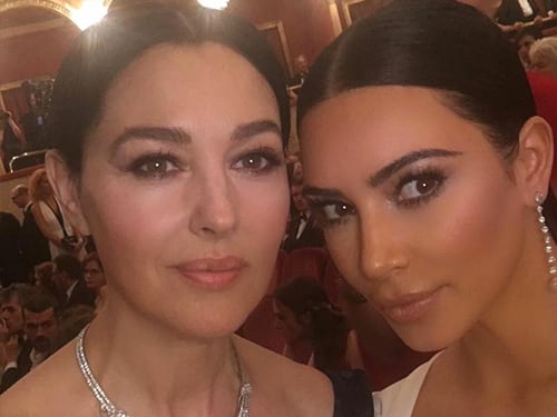 Monica Bellucci prima e dopo il fotoritocco: "È irriconoscibile"