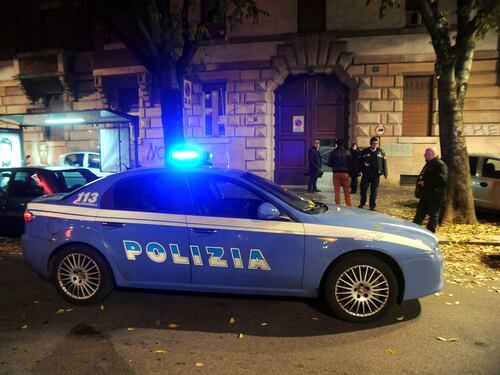 Rocambolesco inseguimento nel centro di Milano