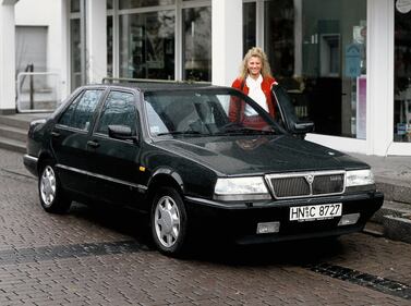 Lancia Thema, guarda la gallery 30