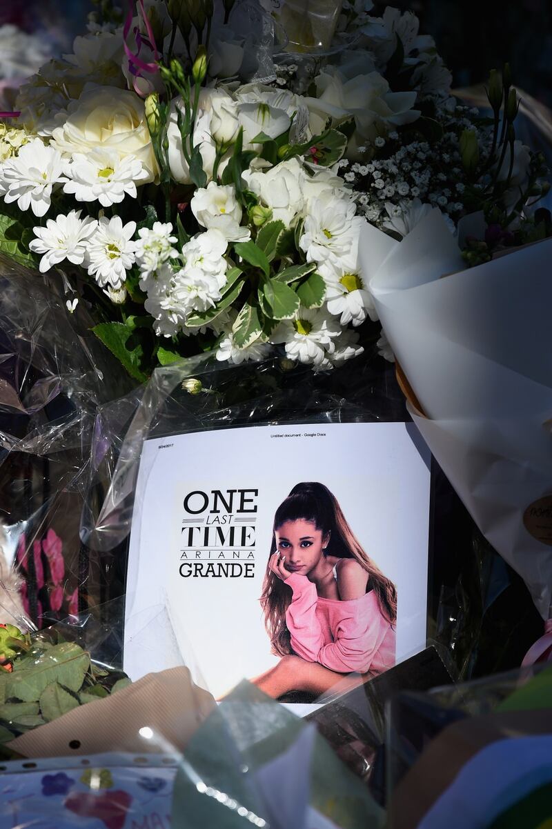 Ariana Grande solidale per Manchester 29