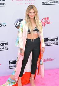 Billboard Music Awards 2017, i look più sexy 19