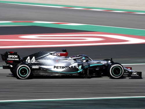 Formula Uno, giallo sul volante della Mercedes: "Sistema conforme alle normative"