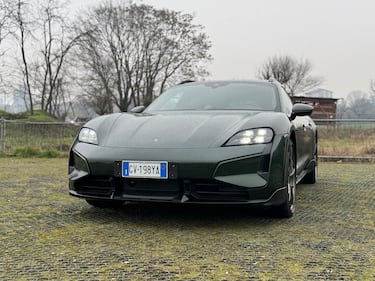 Porsche Taycan Turbo S: la gallery dell'elettrica "familiare" da 952 CV 3