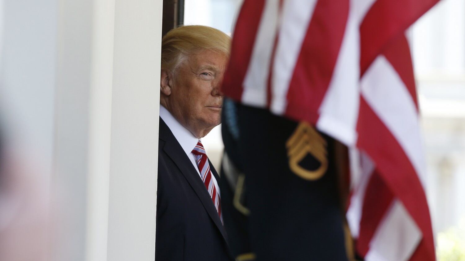 Usa, mina sul governo: "Un alto funzionario coinvolto in Russiagate"