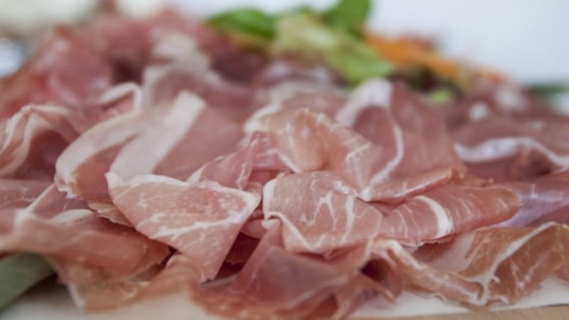 Nessuno tocchi il suino: perché la “cancel kitchen” è follia