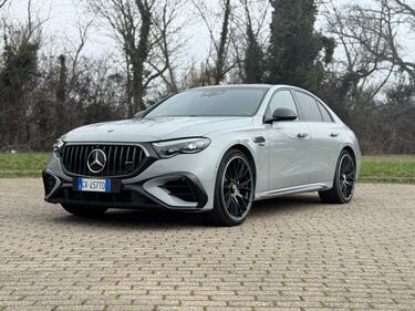 Mercedes Classe E 53 AMG Hybrid: la gallery della super berlina da 612 CV 2