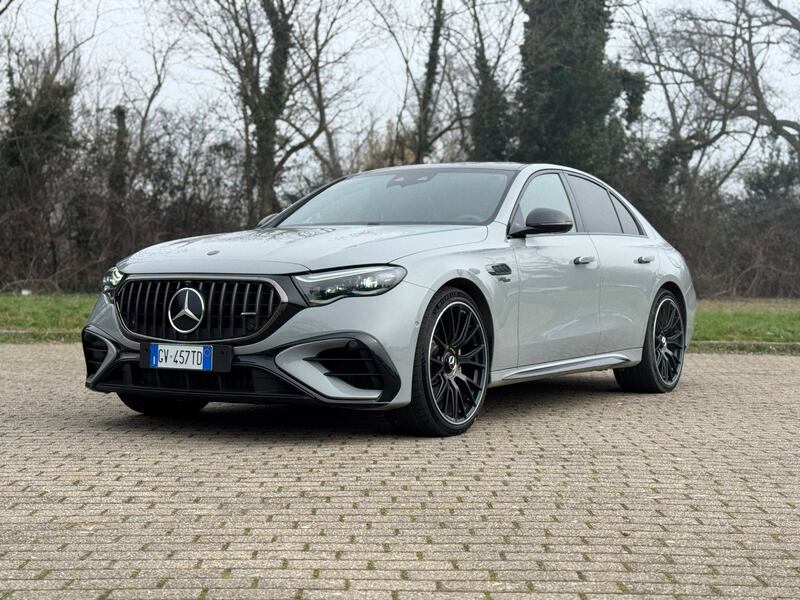 Mercedes Classe E 53 AMG Hybrid: la gallery della super berlina da 612 CV 2