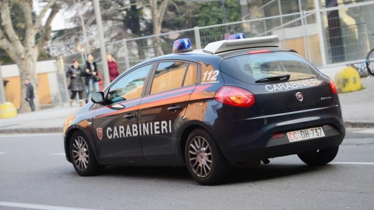Immigrato sfascia il bar: "Sono boss della zona e non pago il conto"