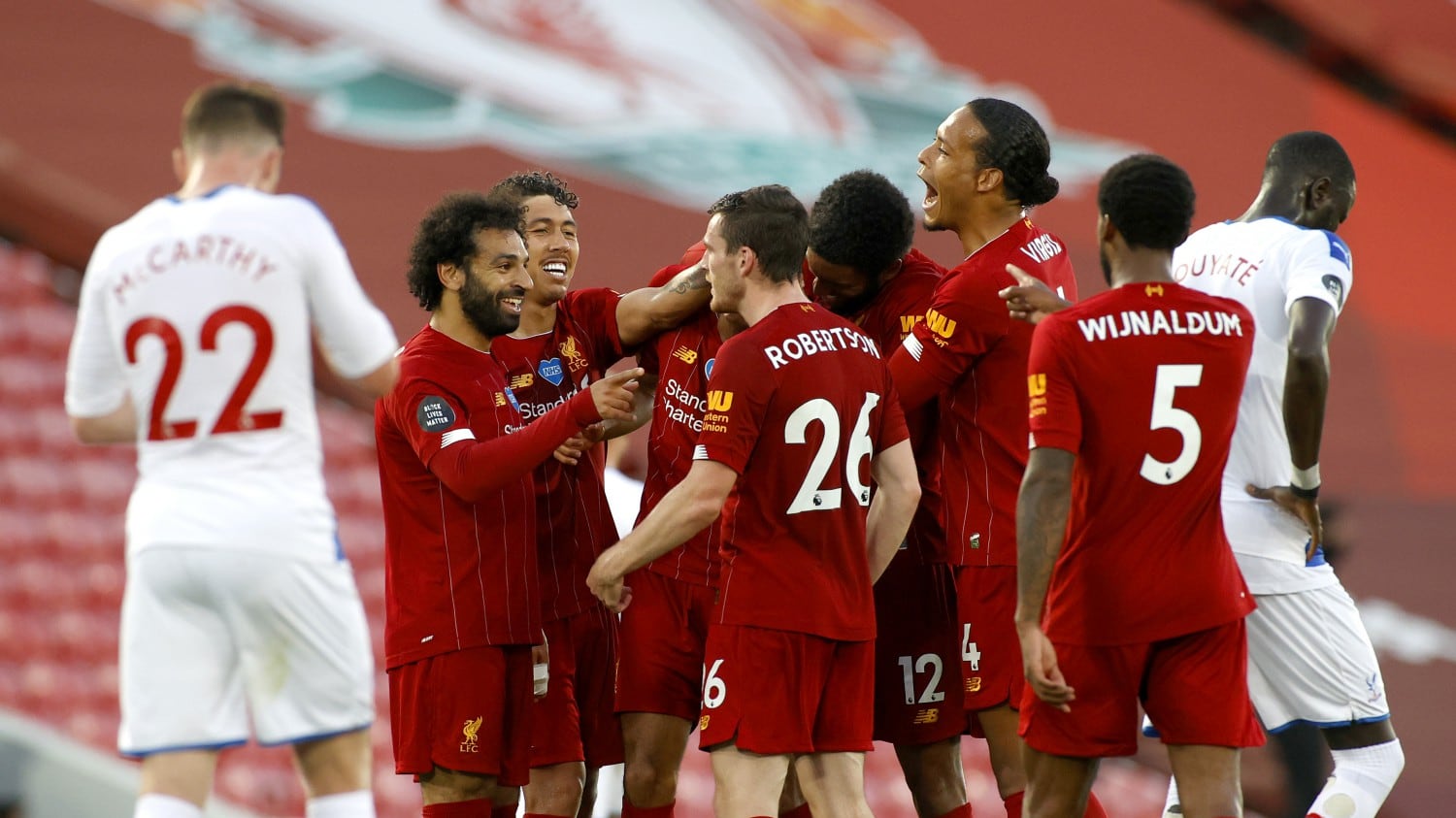 Liverpool, festa davanti alla tv. Titolo ai Reds grazie al Chelsea