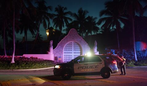 Irruzione dell'FBI nel resort in Florida di Trump 7
