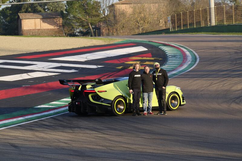Frangivento GT65 by Loris Capirossi: guarda le foto della supercar 16