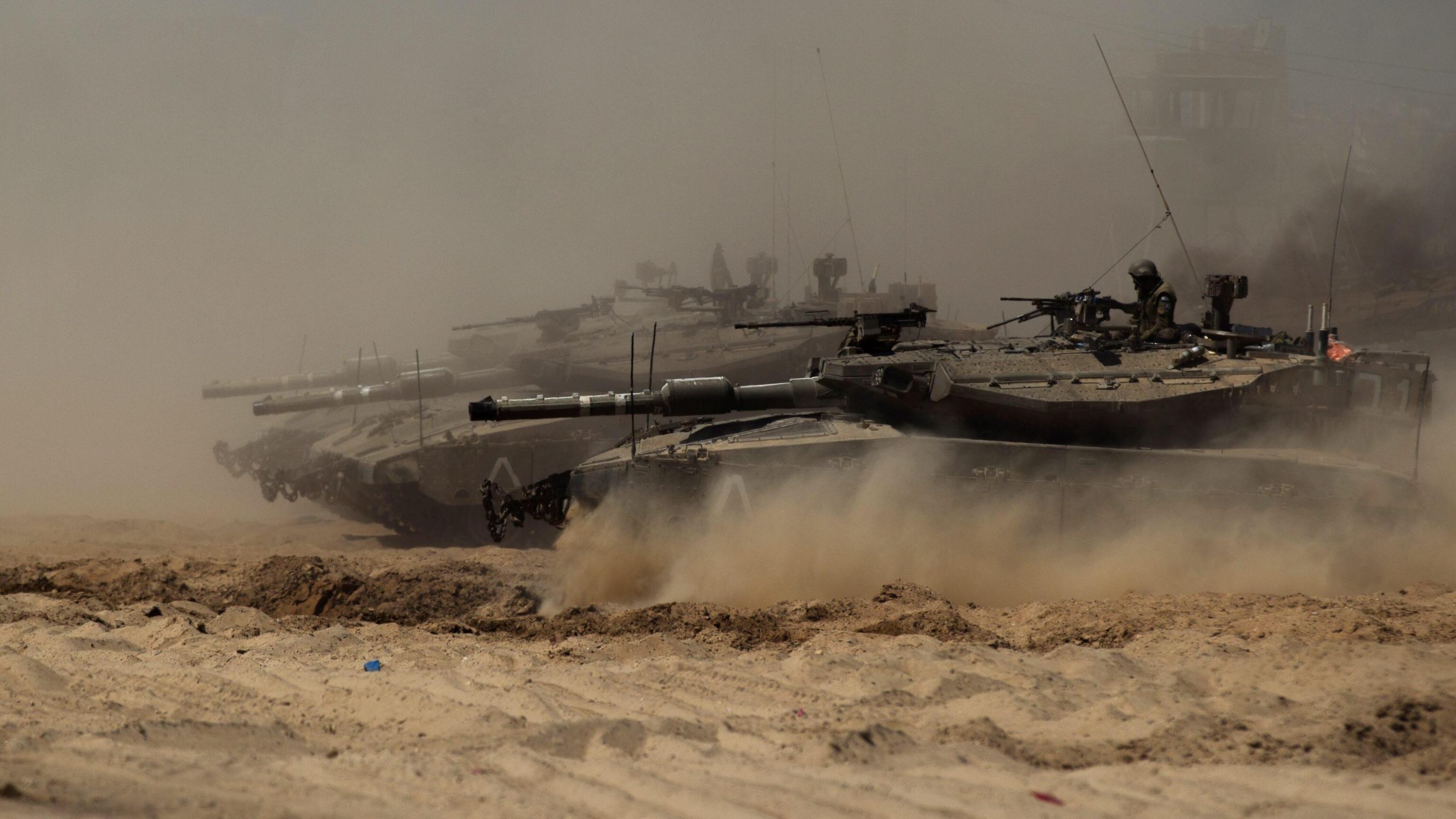 Gaza, la tregua non regge: riprendono i raid